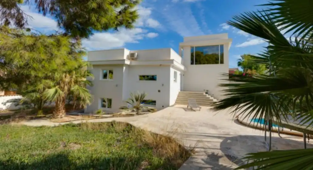 Chalet con terraza en venta en Avenida NACIONES, imagen 5