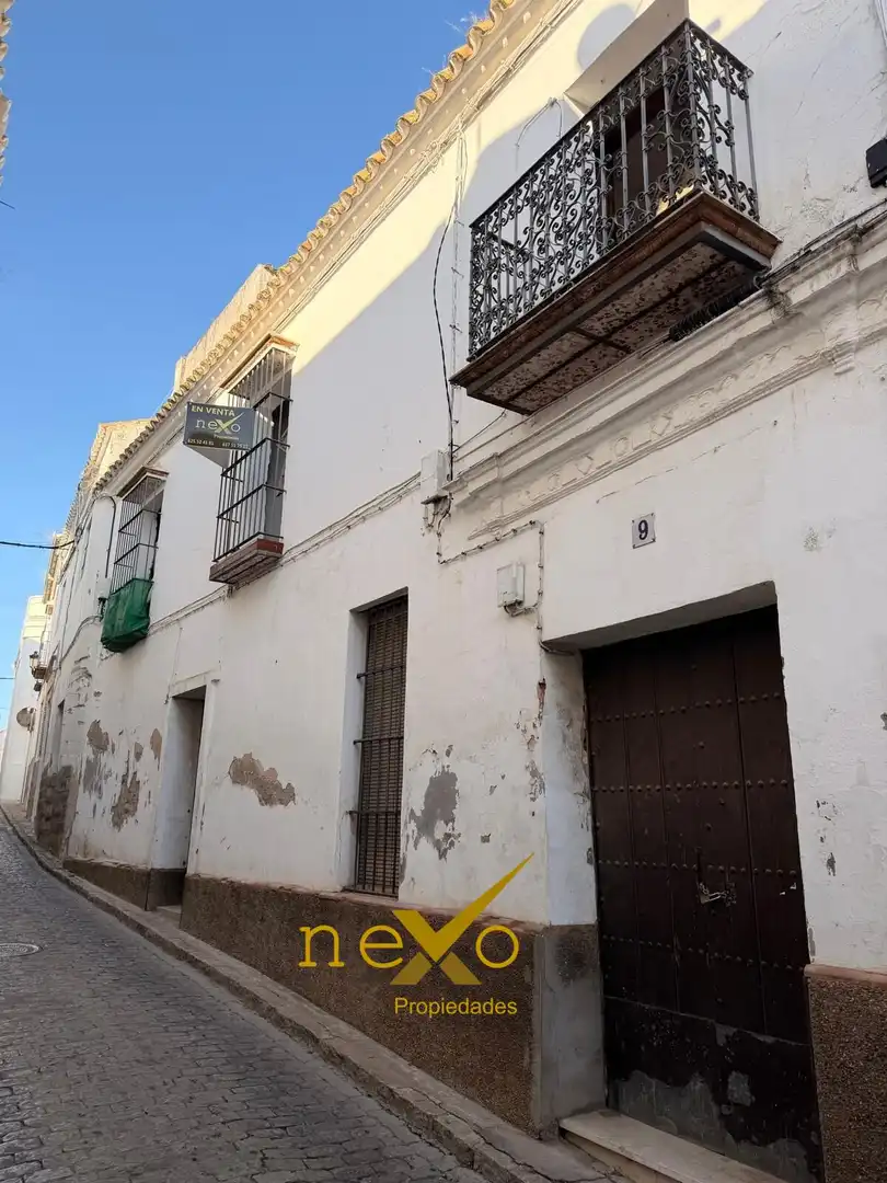 Vista exterior de Casa o xalet en venda en Carmona