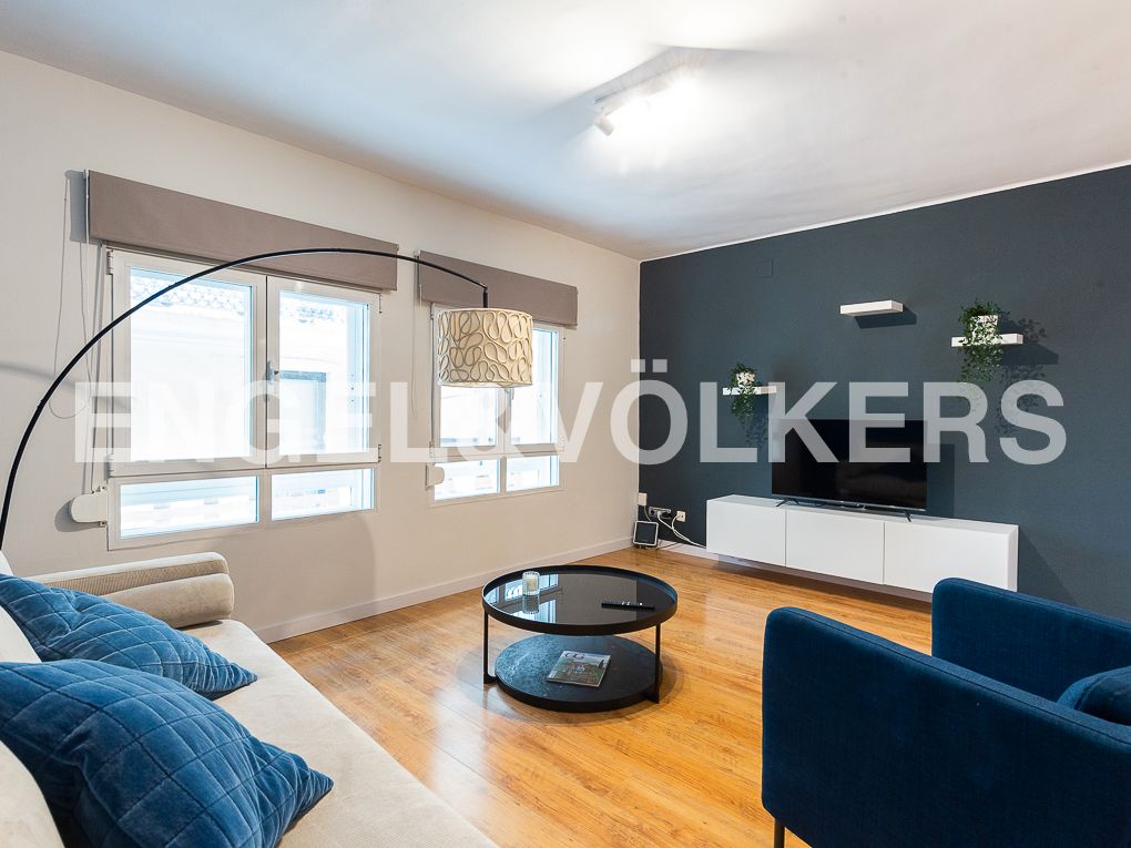 Sala d'estar de Apartament de lloguer en  Valencia Capital amb Aire condicionat, Calefacció i Parquet
