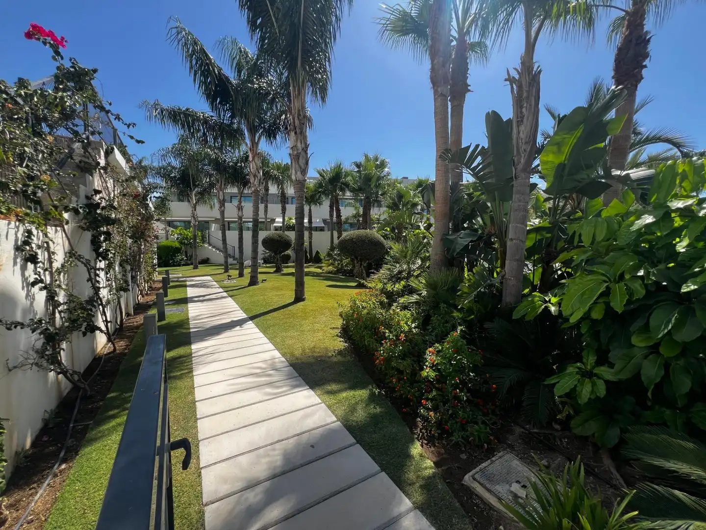 Exterior view of Apartments for sale in Mijas  with Air Conditioner, Heating and Terrace