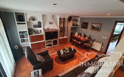 Living room of House or chalet for sale in Bárcena de Cicero