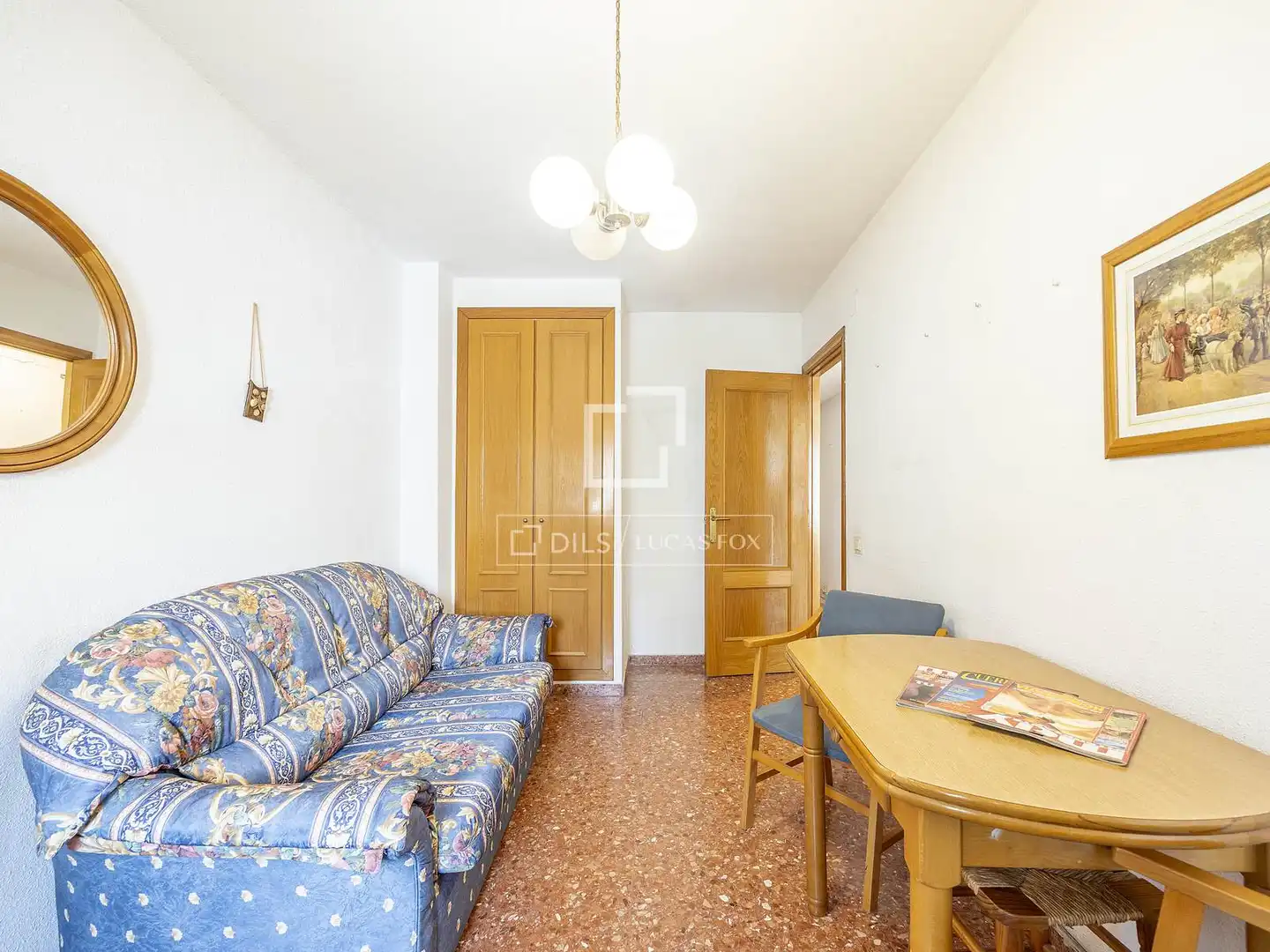Wohnung zum Verkauf in Valencia mit Klimaanlage, Möbliert und Balkon