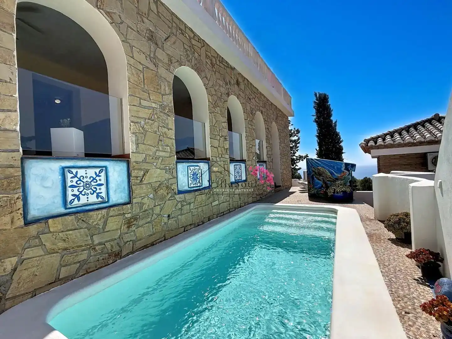 Piscina de Casa o xalet en venda en Almuñécar amb Aire condicionat, Piscina i Balcó