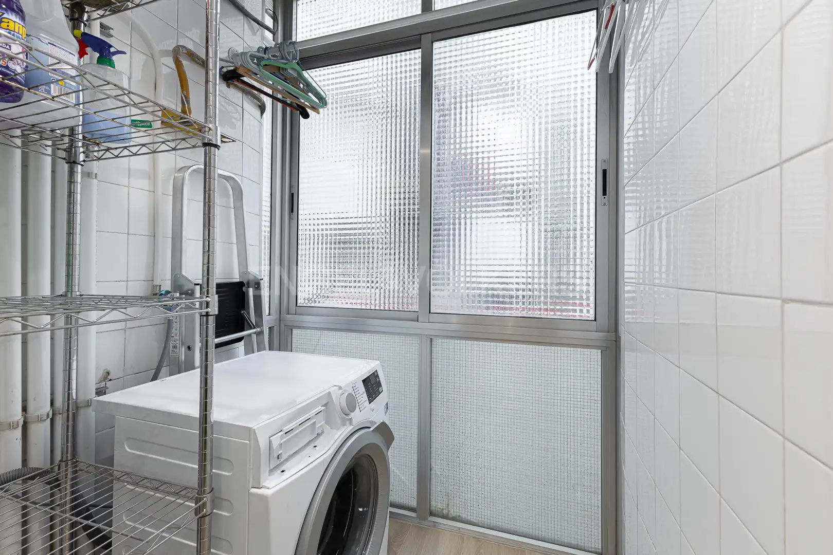 Vista exterior de Piso en venta en Barcelona con Aire acondicionado, Calefacción y Parquet