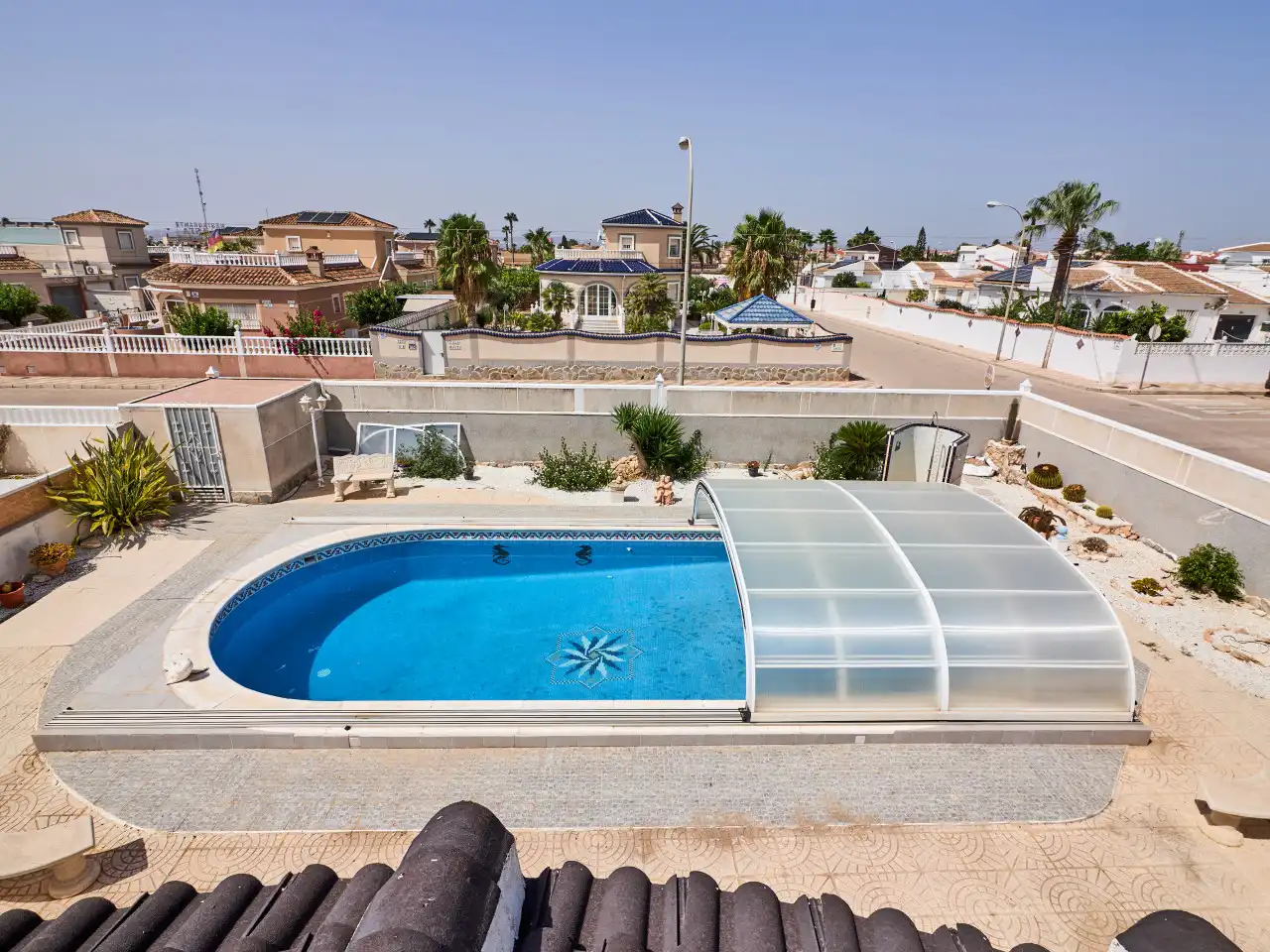 Piscina de Casa o xalet en venda en Torrevieja amb Aire condicionat, Calefacció i Jardí privat