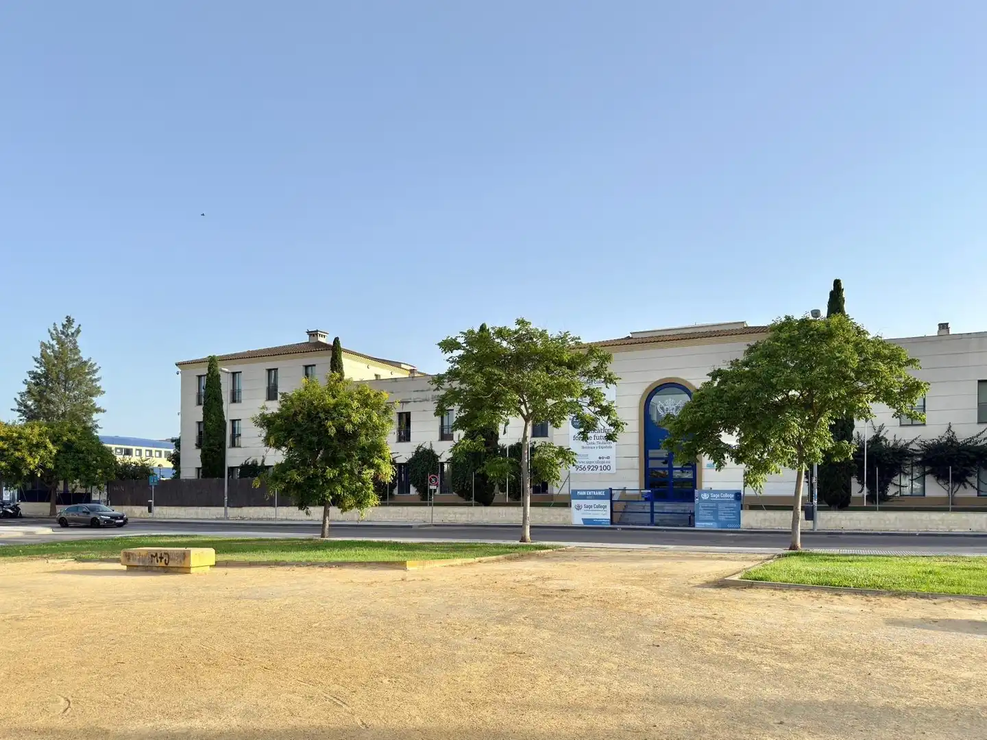 Außenansicht von Residential zum Verkauf in Jerez de la Frontera