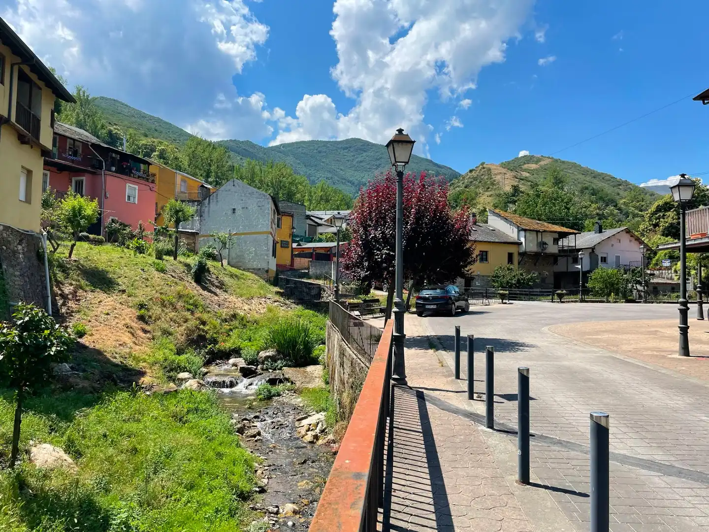 Vista exterior de Finca rústica en venda en Ponferrada