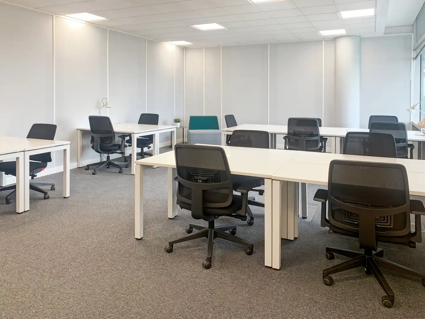Office space with lift to rent in Carrer La Riera, 17-19 17, imagen 8