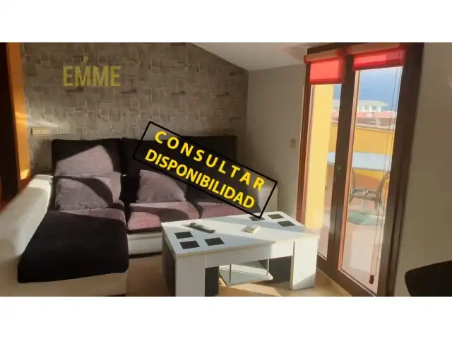 Living room of Attic for rent in Ronda  with Air Conditioner, Parquet flooring and Terrace
