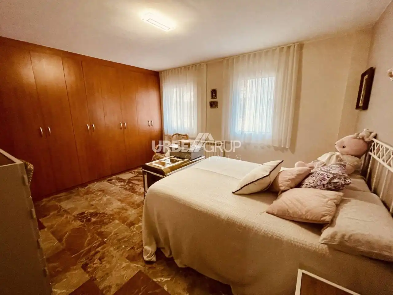 Schlafzimmer von Wohnung zum Verkauf in Terrassa mit Klimaanlage, Heizung und Privatgarten