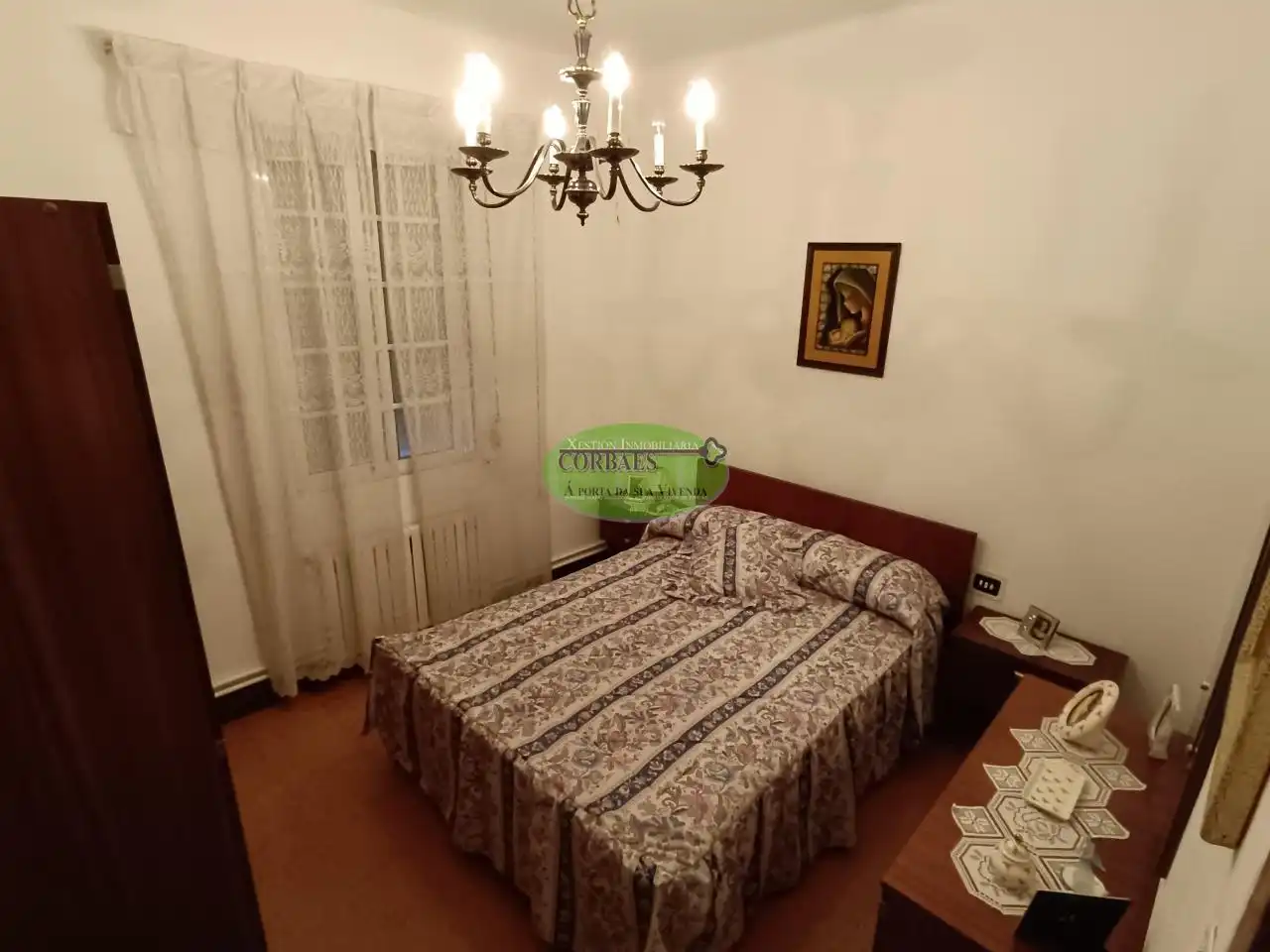 Dormitori de Casa adosada en venda en Ourense Capital  amb Calefacció, Jardí privat i Terrassa