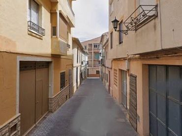 Appartamento con balcone in vendita a Calle SANTA BARBARA