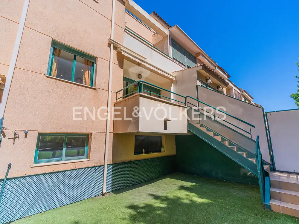Exterior view of Detached homes for rent in Alicante / Alacant  with Air Conditioner, Heating and Private garden