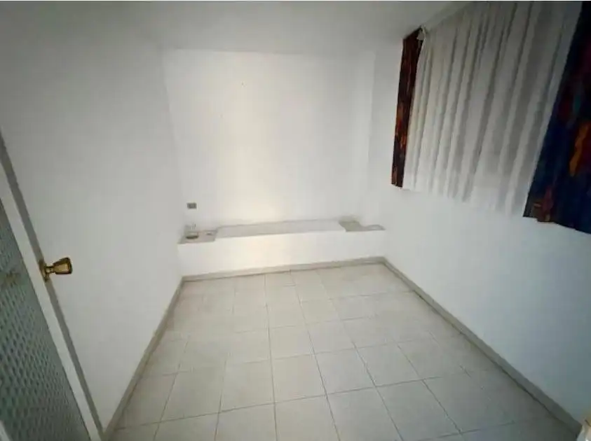 Piso en venta en Castellón de la Plana / Castelló de la Plana con Terraza