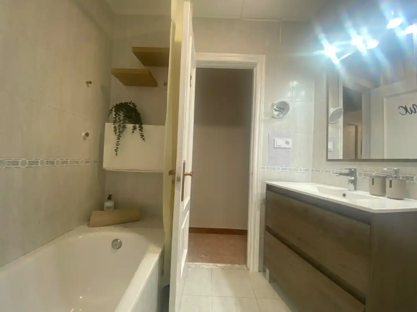 Bany de Pis de lloguer en Centro