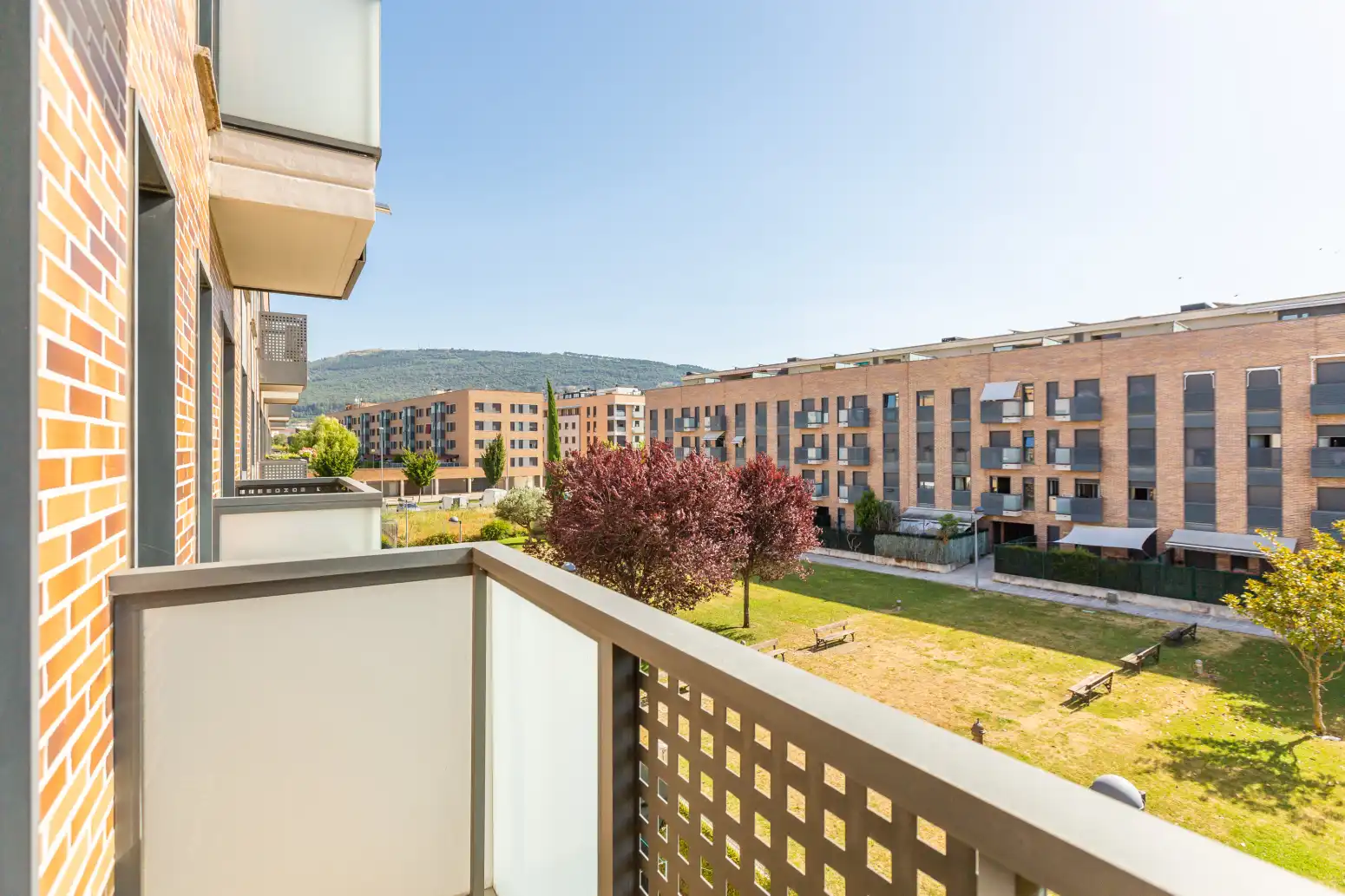 Terraza de Piso en venta en  Pamplona / Iruña con Calefacción, Jardín privado y Parquet