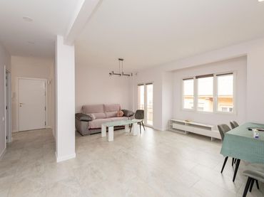 Wohnung mit Aufzug zum Verkauf in Calle Francisco Carratalá Cernuda