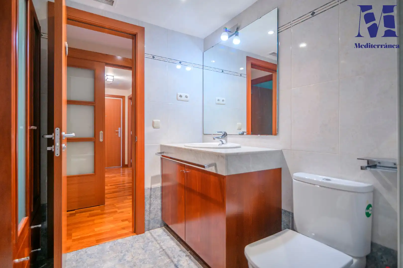 Bathroom of Flat for rent in Castelldefels  with Air Conditioner, Heating and Parquet flooring