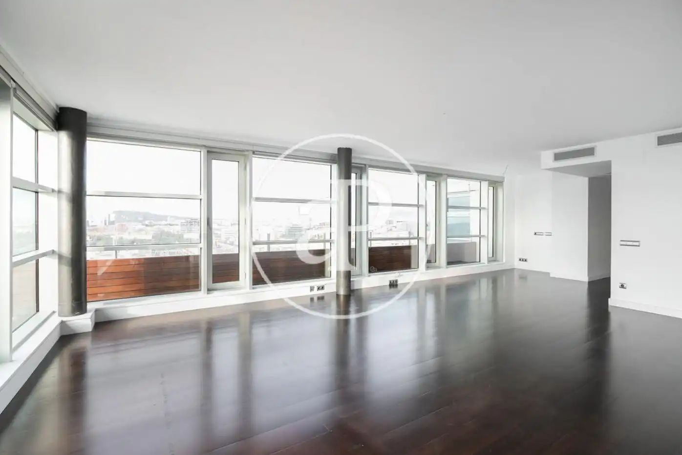 Exterior view of Attic for sale in Barcelona  with Air Conditioner, Heating and Terrace