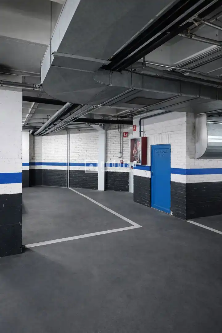 Garage for sale in de Cristóbal Bordiú, Ríos Rosas - Nuevos Ministerios