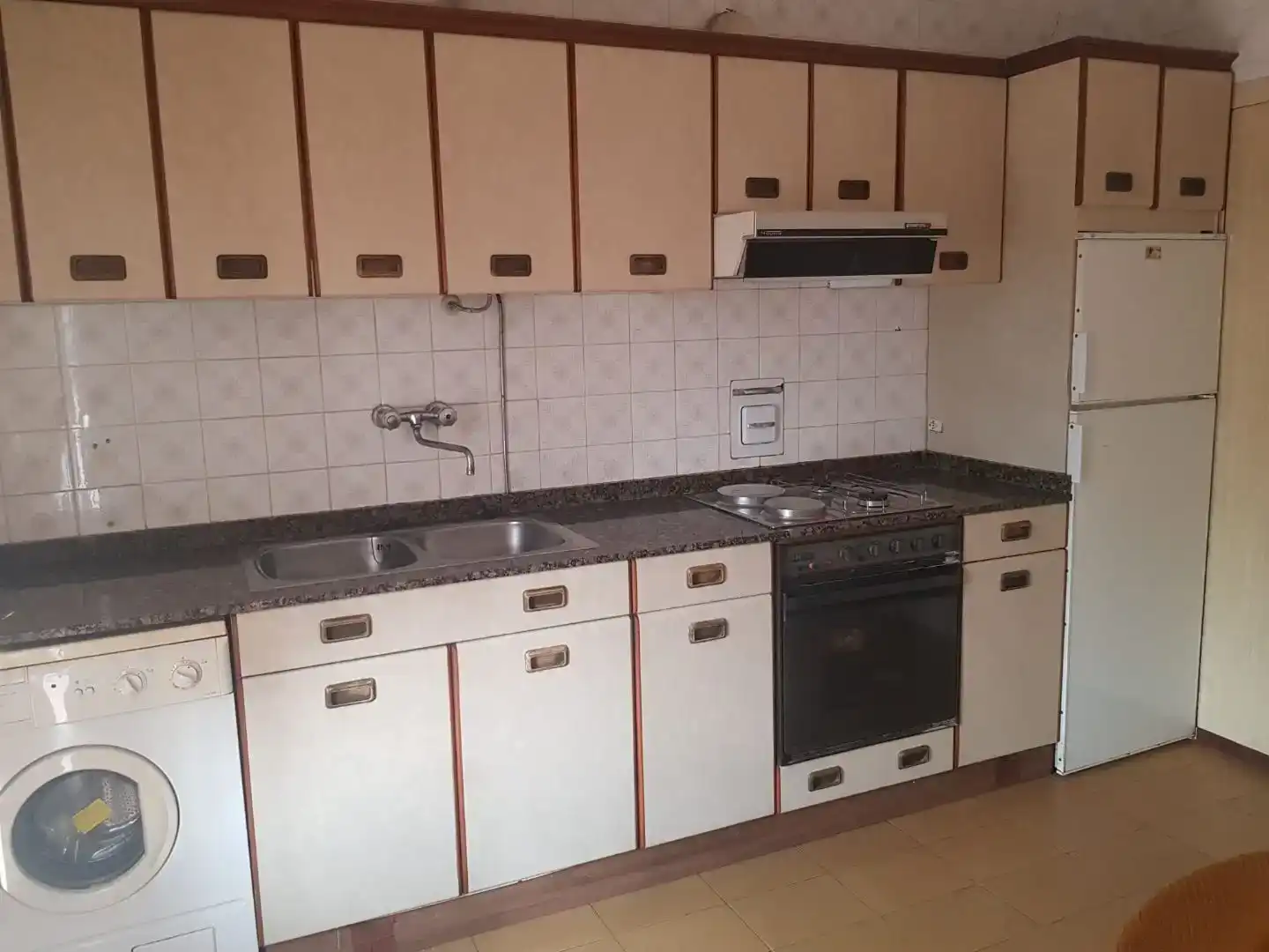 Cuina de Pis en venda en Navarrete amb Balcó