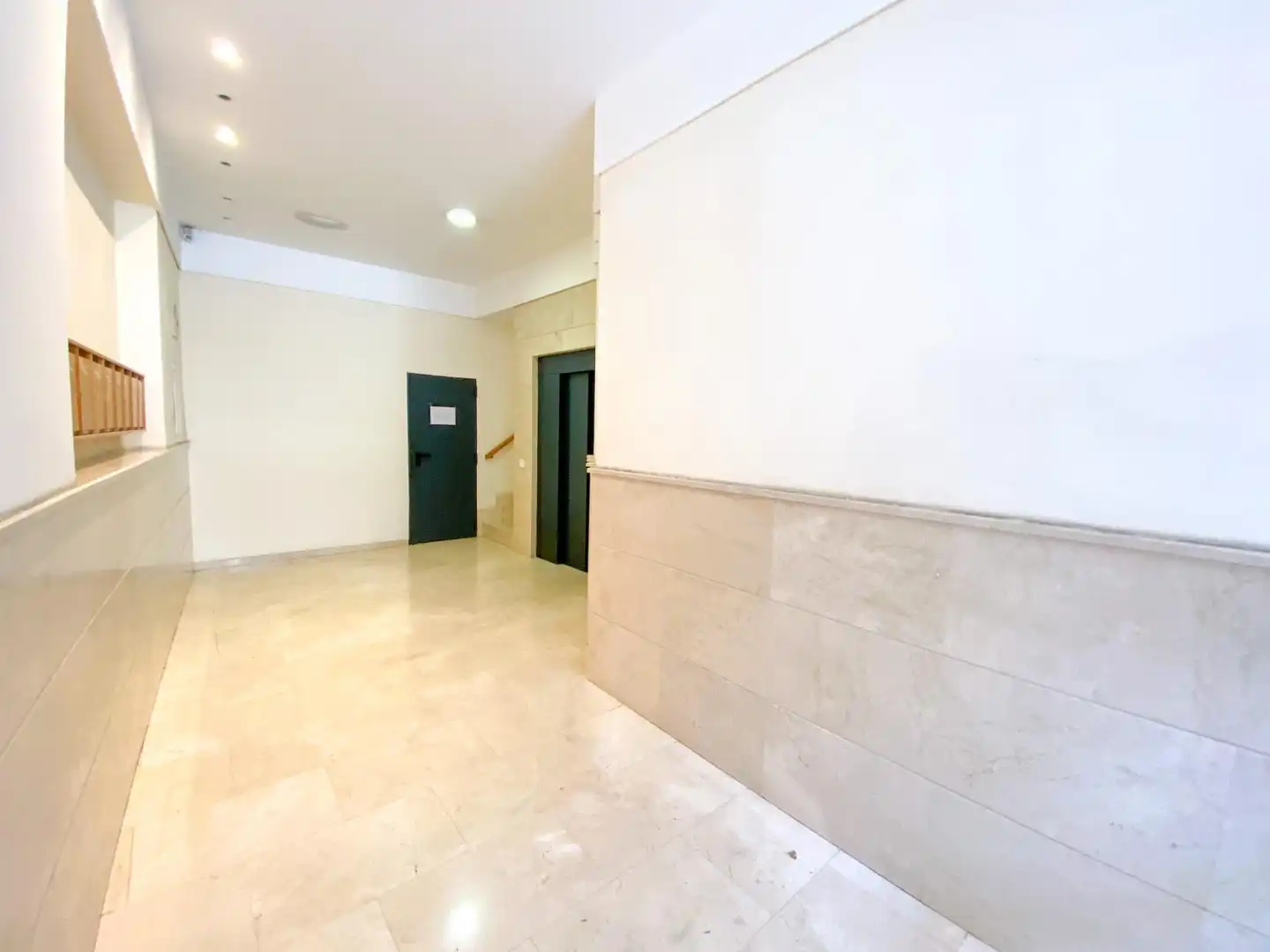 Wohnung zur Miete in Madrid mit Klimaanlage, Heizung und Parkett