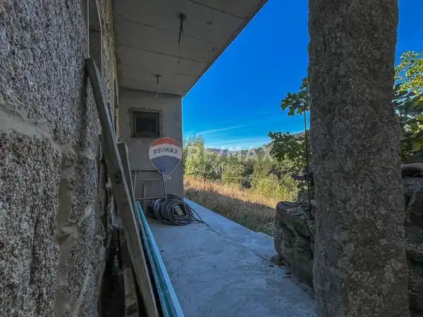 Casa o xalet en venda en Cenlle amb Jardí privat