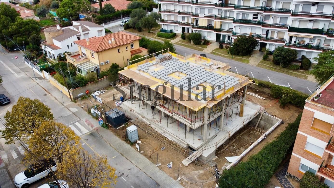 Vista exterior de Ático en venta en Roses con Aire acondicionado, Jardín privado y Terraza