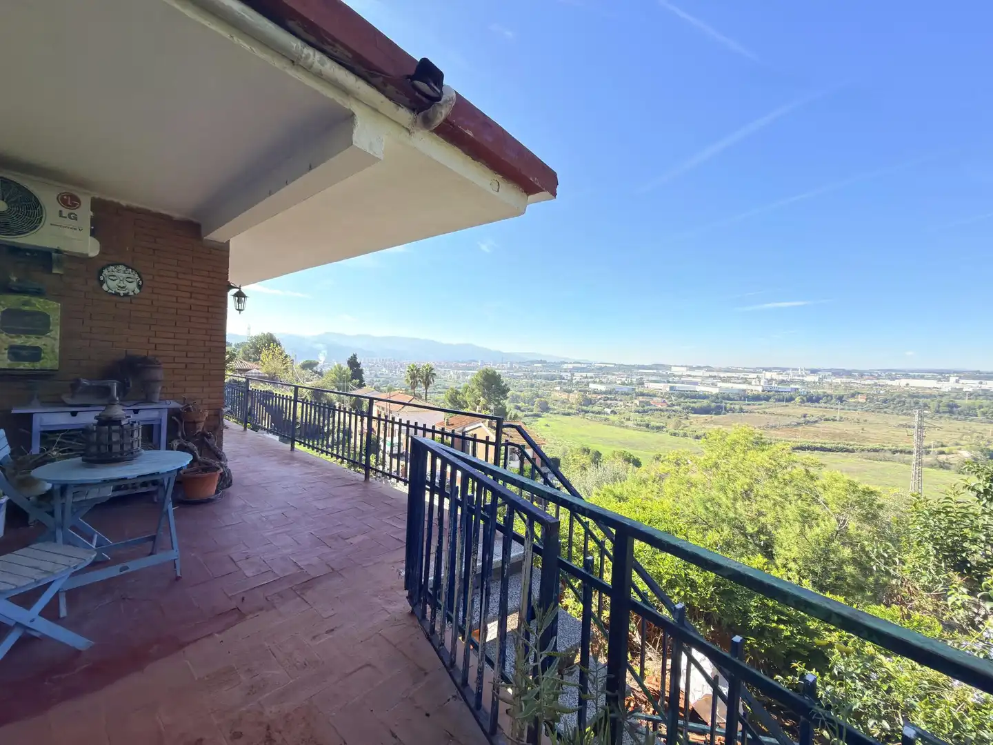 Vista exterior de Casa o chalet en venta en Abrera, Barcelona