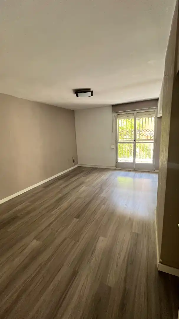 Piso con terraza en venta en Sant Martí, imagen 3