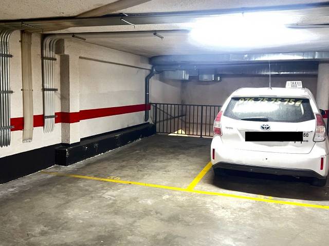 Garaje en Venta en Calle Miguel Artigas en Oliver