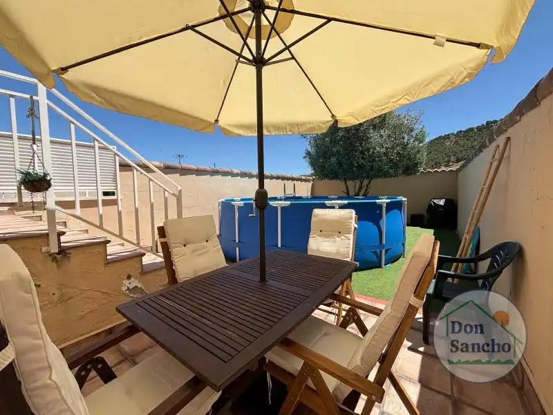 Terraza de Casa adosada en venta en Cabezón de Pisuerga con Calefacción, Jardín privado y Terraza