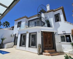 Exterior view of House or chalet for sale in Marbella  with Air Conditioner, Terrace and Swimming Pool