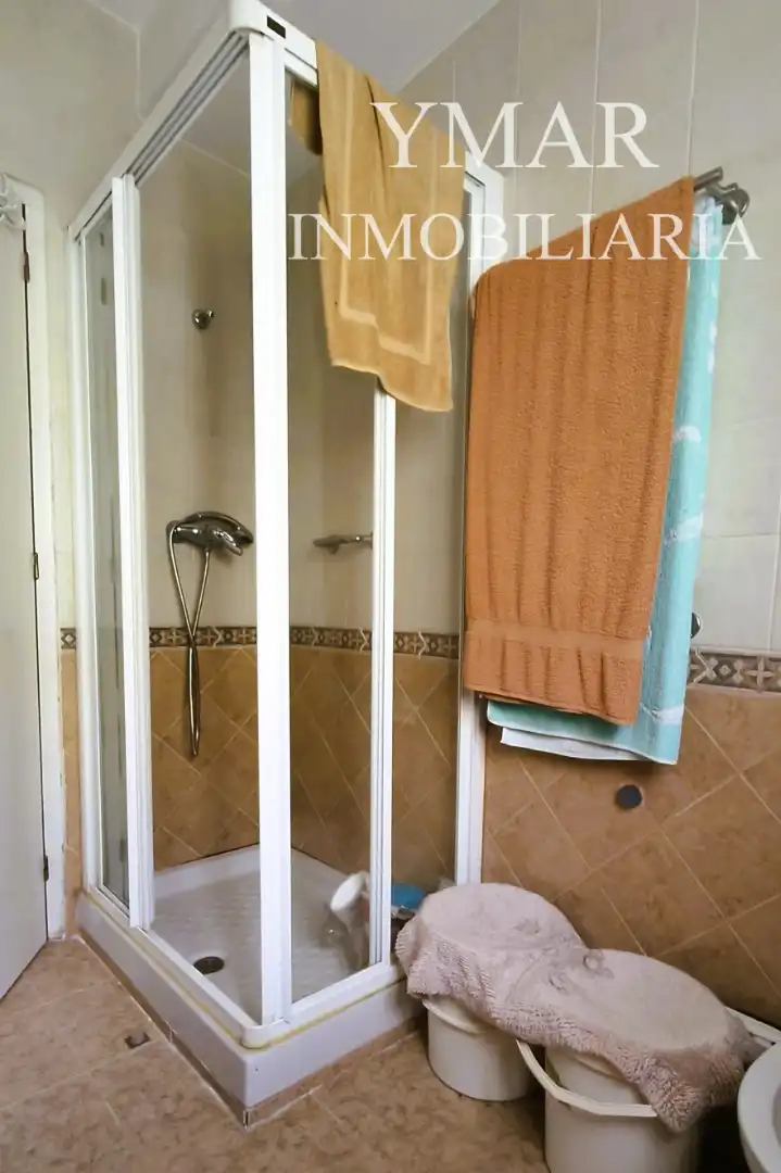 Baño de Casa o chalet en venta en Robledo del Mazo con Calefacción y Amueblado