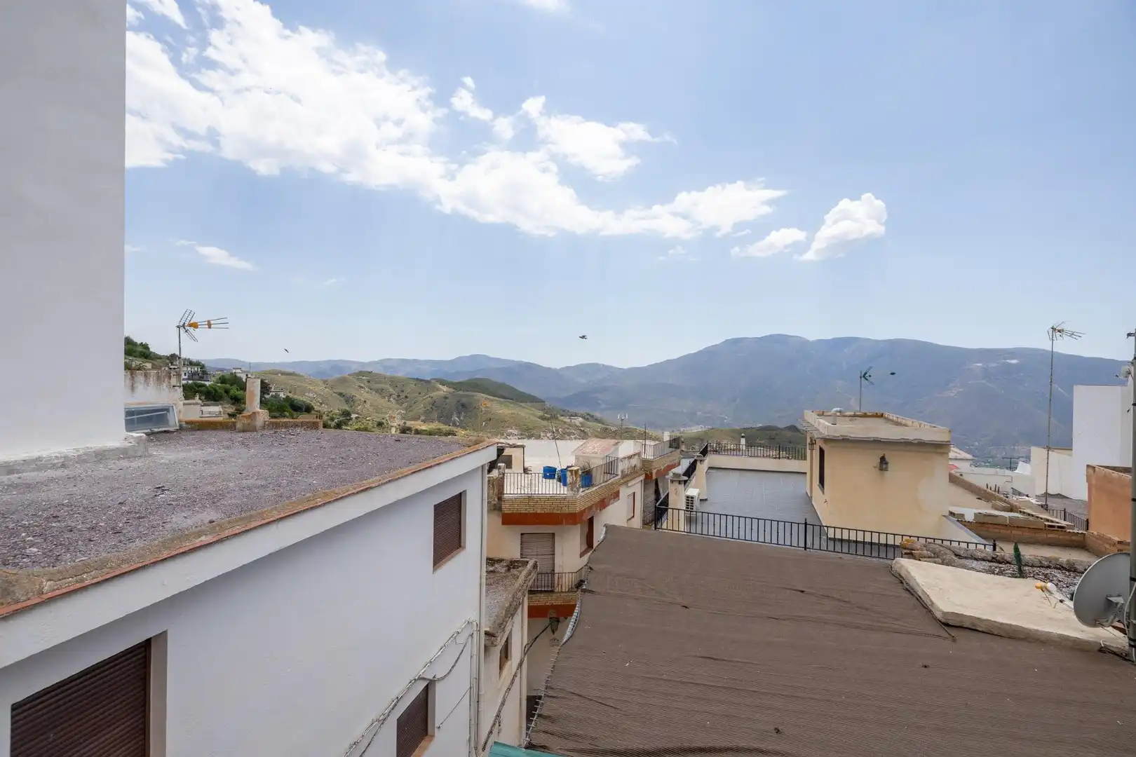 Exterior view of Houses for sale in Soportújar  with Terrace, Balcony and Alarm