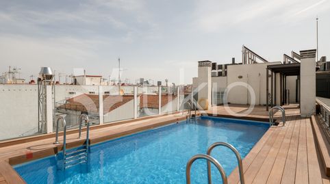 Ático de 1 habitación con piscina en Trafalgar - Chamberí