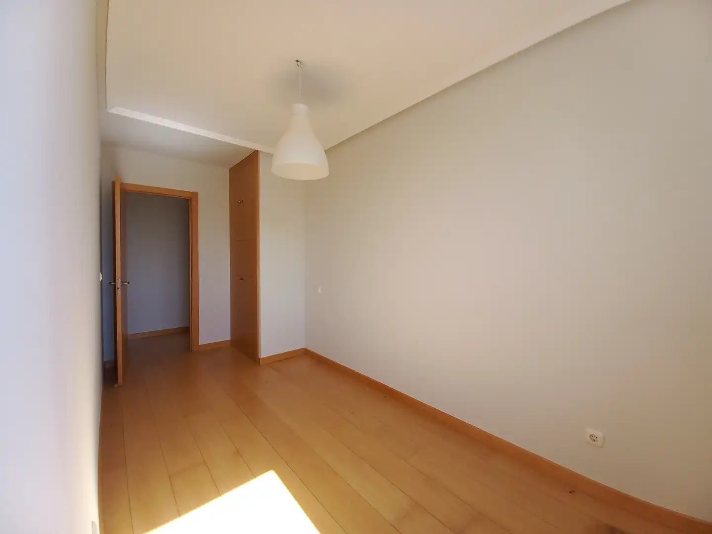 Bedroom of Flat for rent in Burgos  with Heating and Storage room