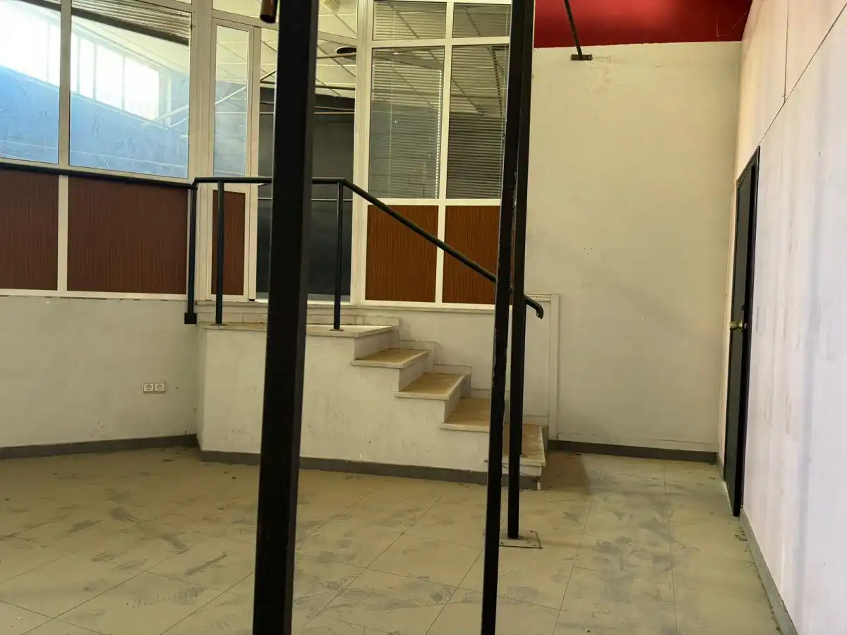 Local comercial en venta en DE MADRID 1, imagen 7