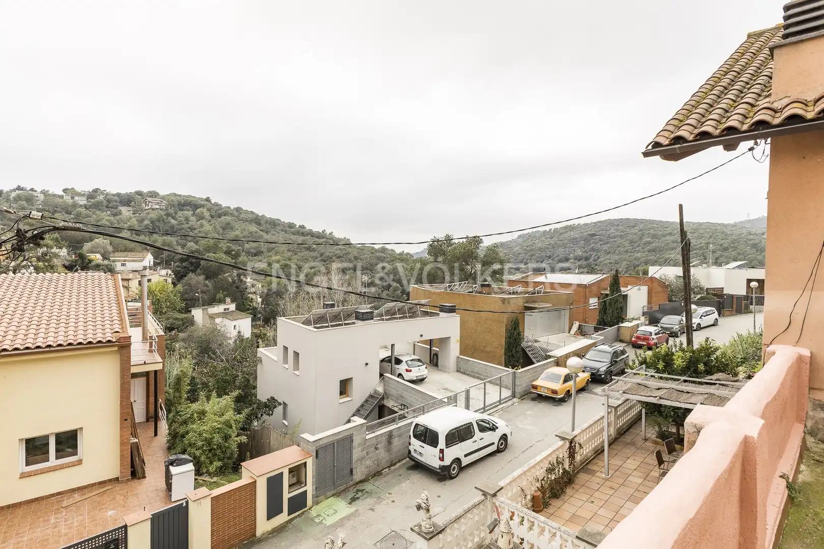 Vista exterior de Casa o chalet en venta en Barcelona con Aire acondicionado, Calefacción y Jardín privado