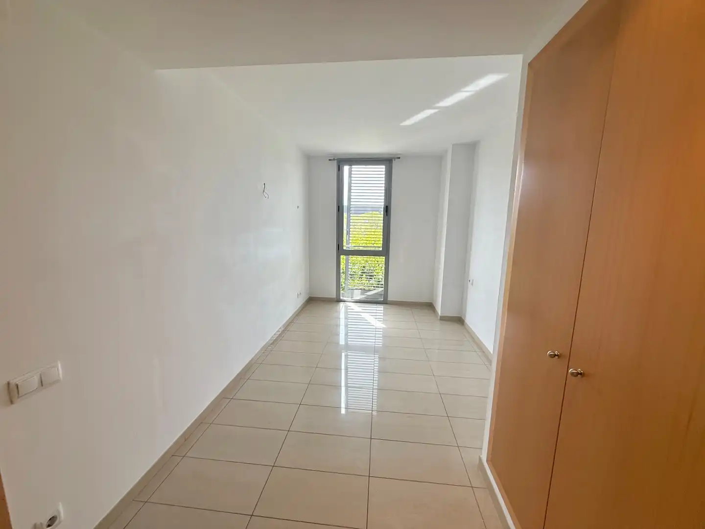 Flat for sale in L'Hospitalet de Llobregat  with Air Conditioner, Heating and Oven