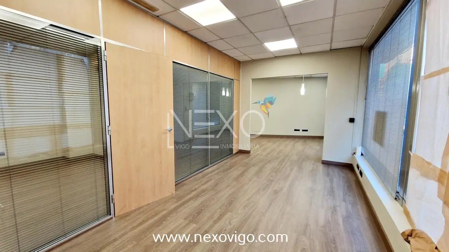 Business premises for sale in Avenida de Ourense, imagen 7