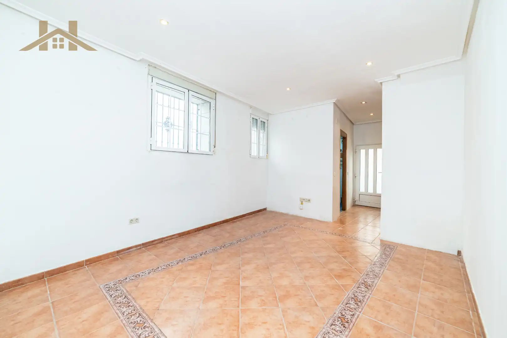 Casa adosada en venta en Colmenar Viejo con Calefacción, Trastero y Amueblado