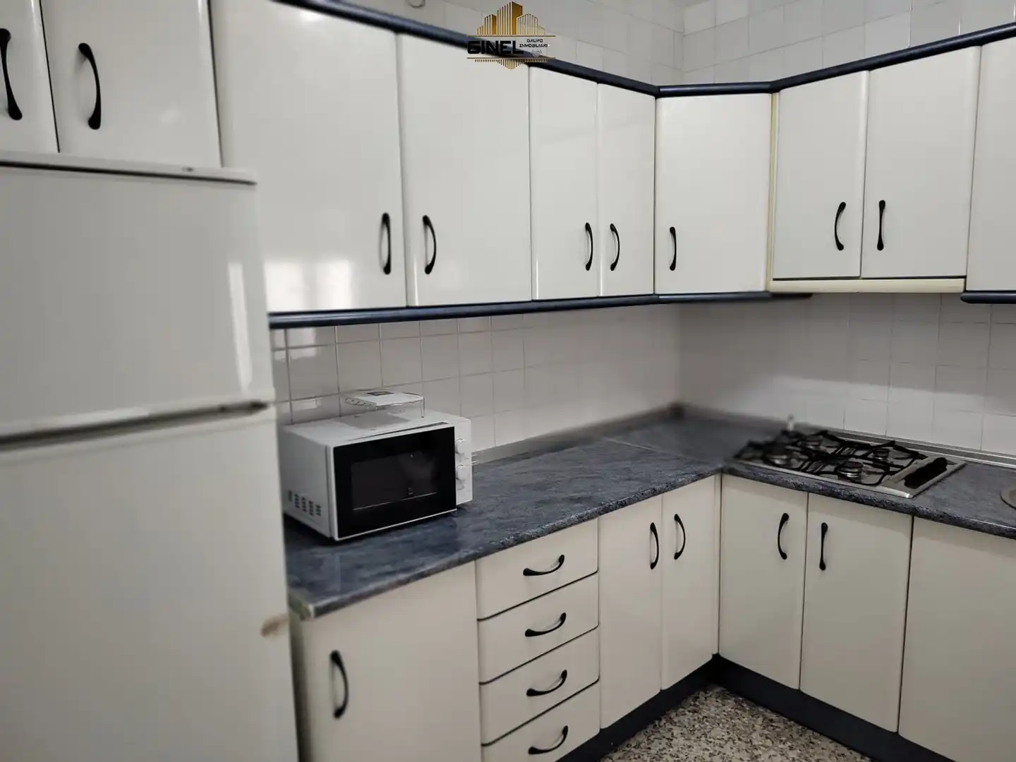 Cocina de Piso de alquiler en Jaén con Balcón