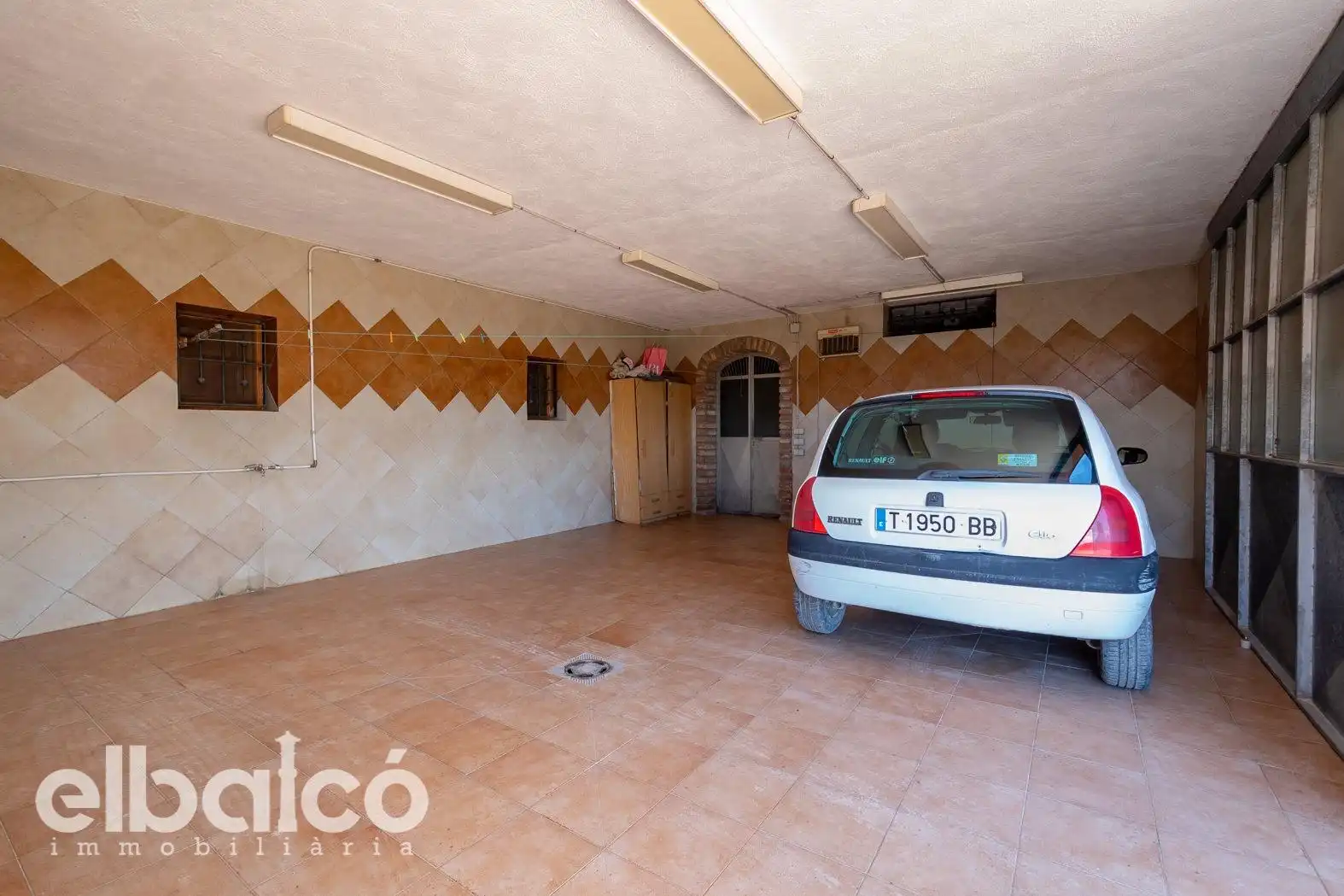 Parking de Casa o chalet en venta en El Milà con Aire acondicionado, Jardín privado y Terraza