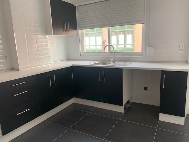Kitchen of Flat for sale in Ferrol  with Parquet flooring and Oven