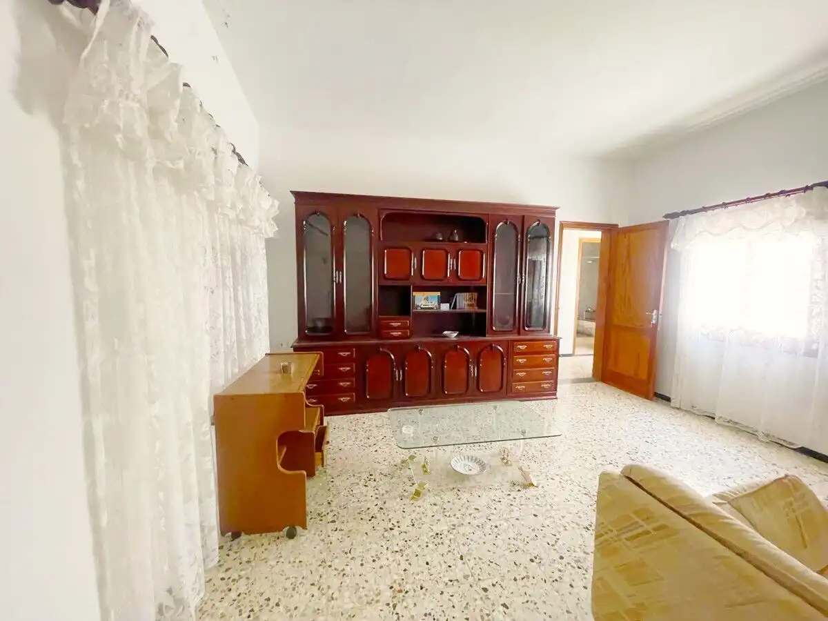 Mixto residencial en venta en Francisco Perez Ramirez