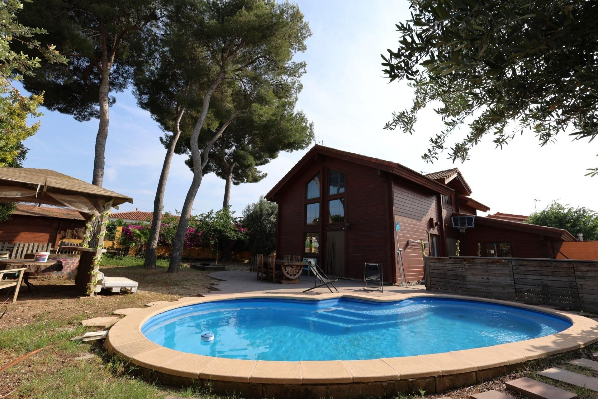 Jardín de Casa o chalet en venta en Banyeres del Penedès con Aire acondicionado, Calefacción y Jardín privado