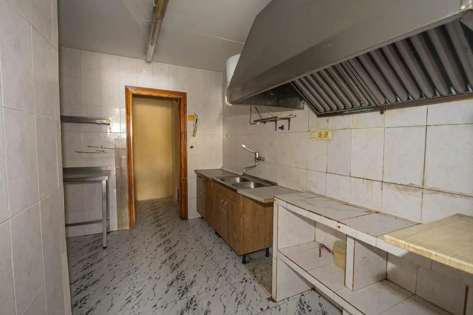 Kitchen of Commercial properties for rent in Granada