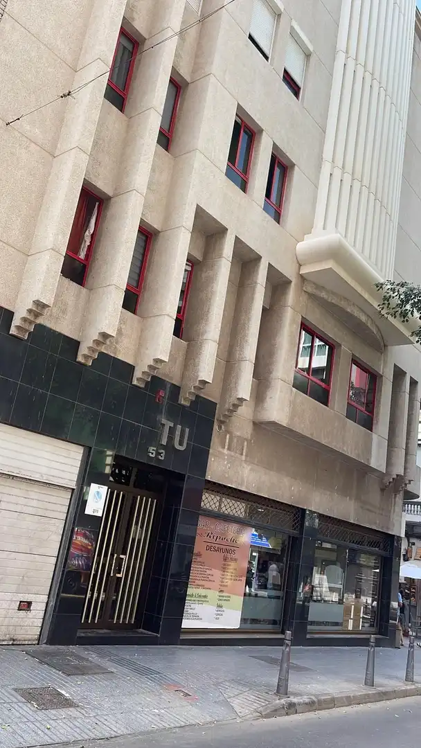 Vista exterior de Piso en venta en Las Palmas de Gran Canaria con Amueblado y TV