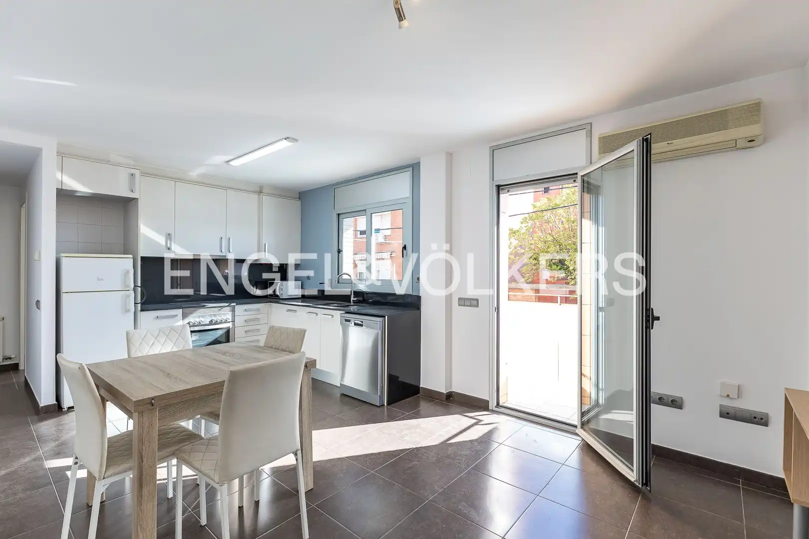 Wohnung mit Terrasse zum Verkauf in Sant Joan de Vilatorrada, imagen 2